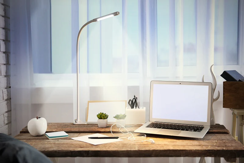 ergonomics and lighting tips for presbyopia